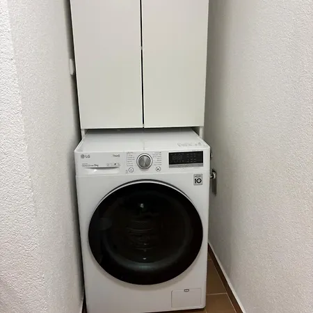 Lejlighed Vetrna S Klimatizaci A Terasou *